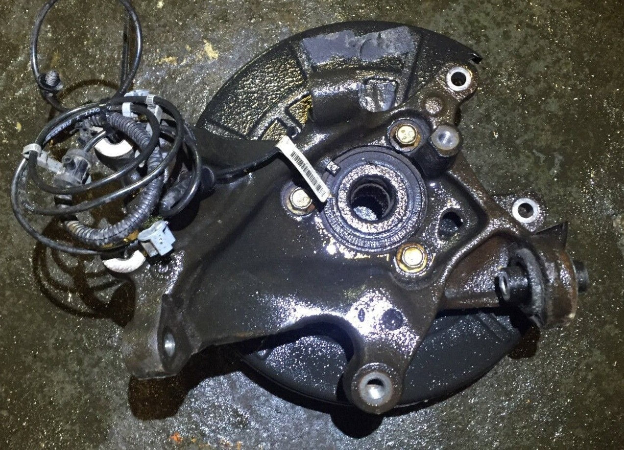 2012 Buick Lacrosse Rear Spindle Knuckle Wheel Hub Right Passenger Side OEM