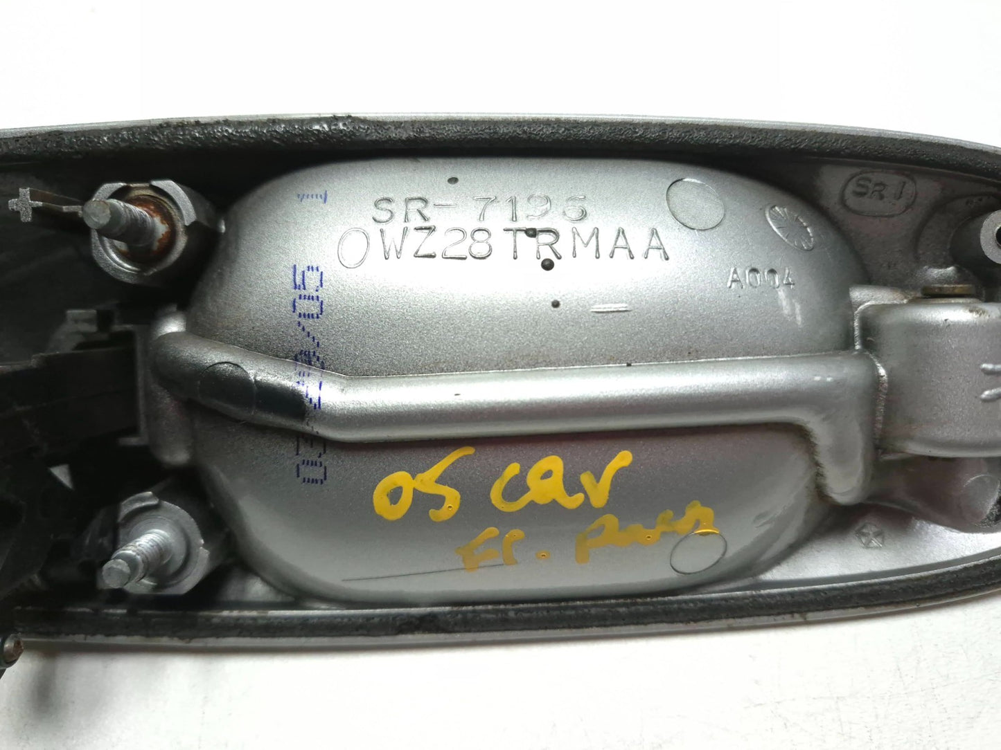 2005 Dodge Grand Caravan Exterior Door Handle Front Right Pasenger Side OEM