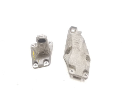 2018 BMW 330ix Engine Mount Bracket Pair OEM 76k Miles