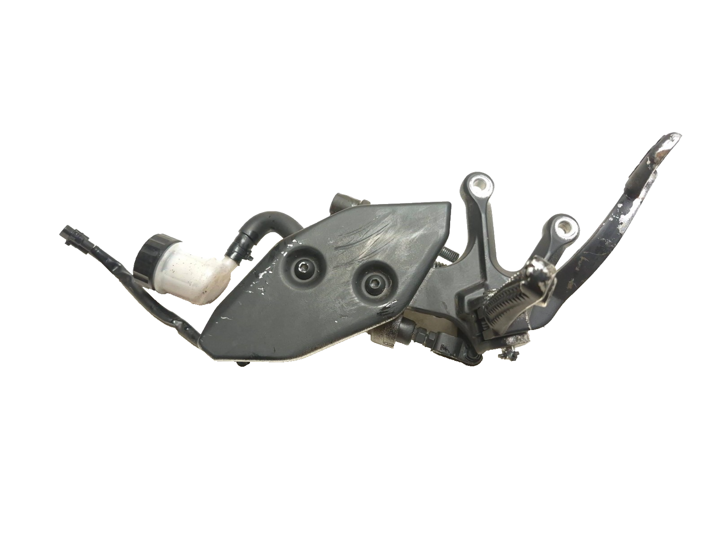 2025 Yamaha Yzf R3 Rear Brake Master Cylinder W/ Footrest Assy OEM