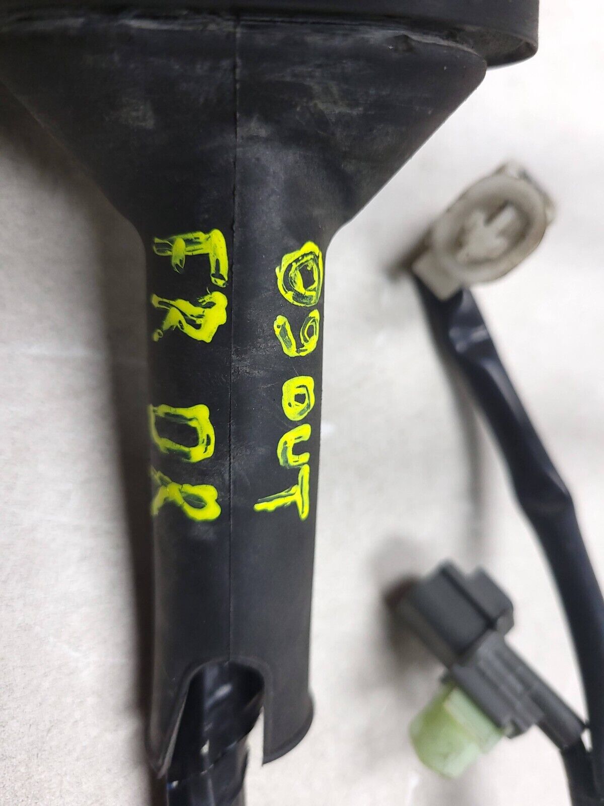 07 - 09 Mitsubishi Outlander Door Wire Harness Front Driver Side Left OEM