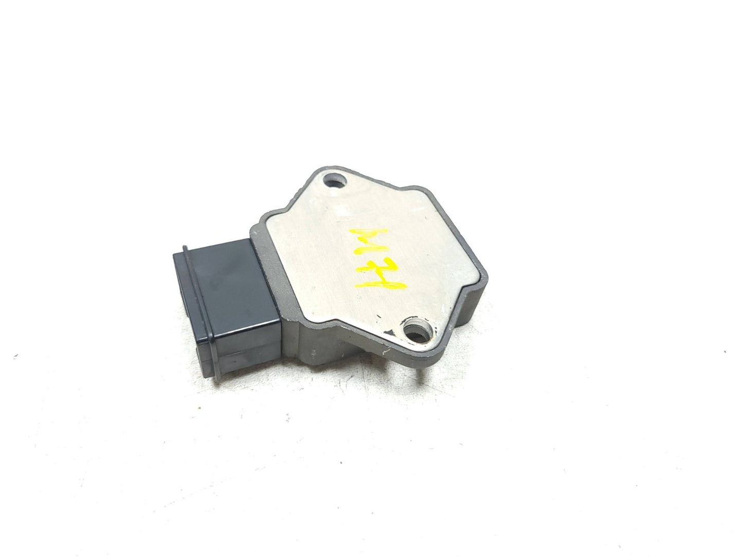 1989-1998 Honda Pc800 Pacific Coast Voltage Regulator Rectifier OEM