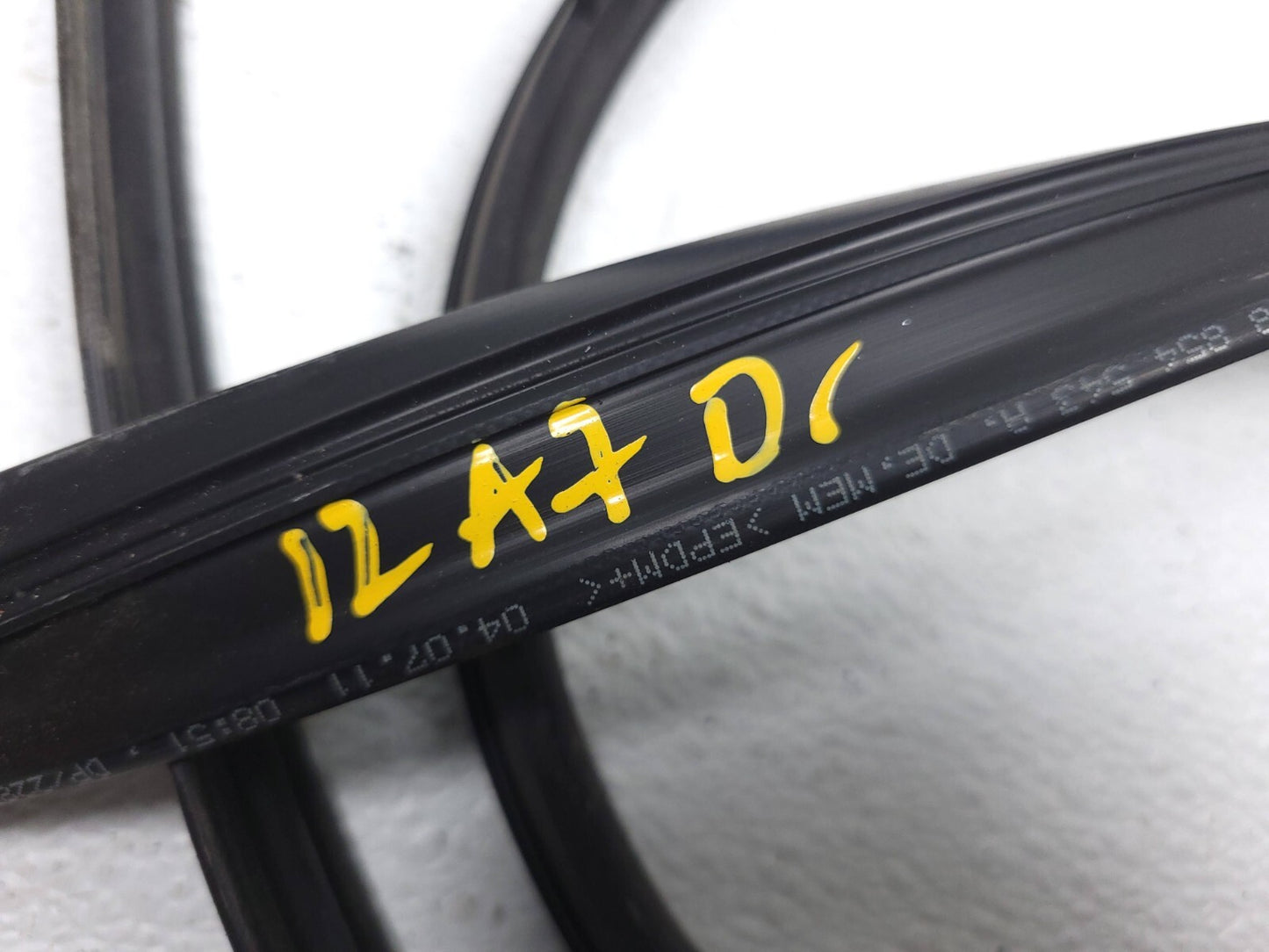 2012 Audi A7 Roof Frame Weatherstrip Seal Pair Left Right OEM