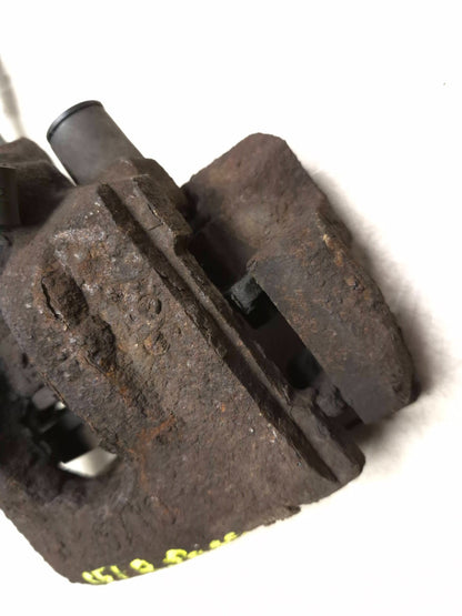2007 Saab 9-5 Aero Rear Brake Caliper 2pcs OEM