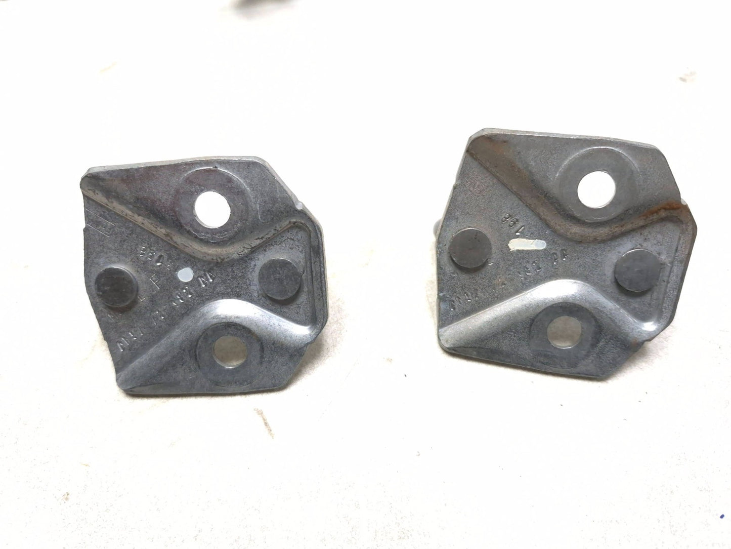 2014 Ford Focus Door Hinge Passenger Side Right Front & Rear OEM