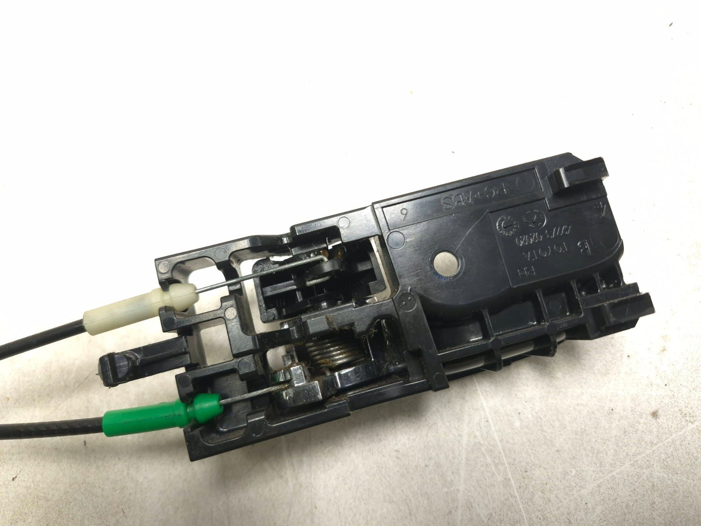 2007 Toyota Corolla Door Lock Actuator Front Passenger Side Right 6903002130 OEM