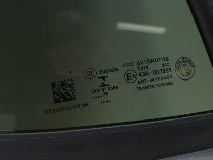 2021 Alfa Romeo Giulia Rear Door Vent Glass Passenger Side Right Oem✅