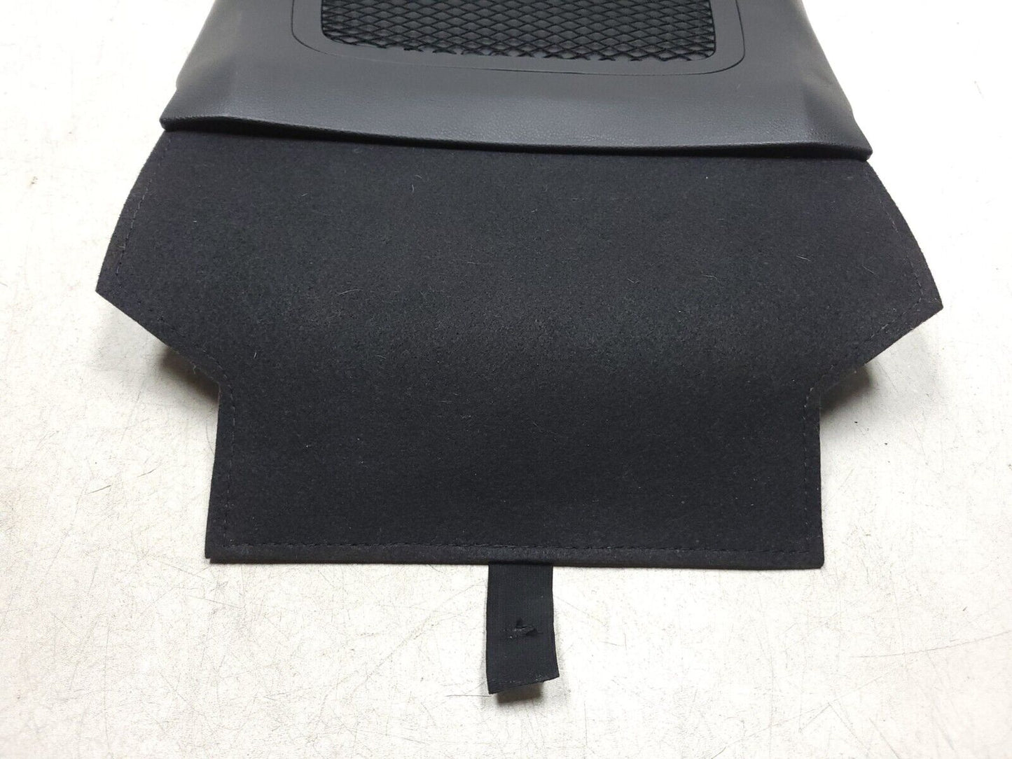 2014 - 2017 Hyundai Elantra Gt Front Seat Back Cover Trim Passenger Right OEM