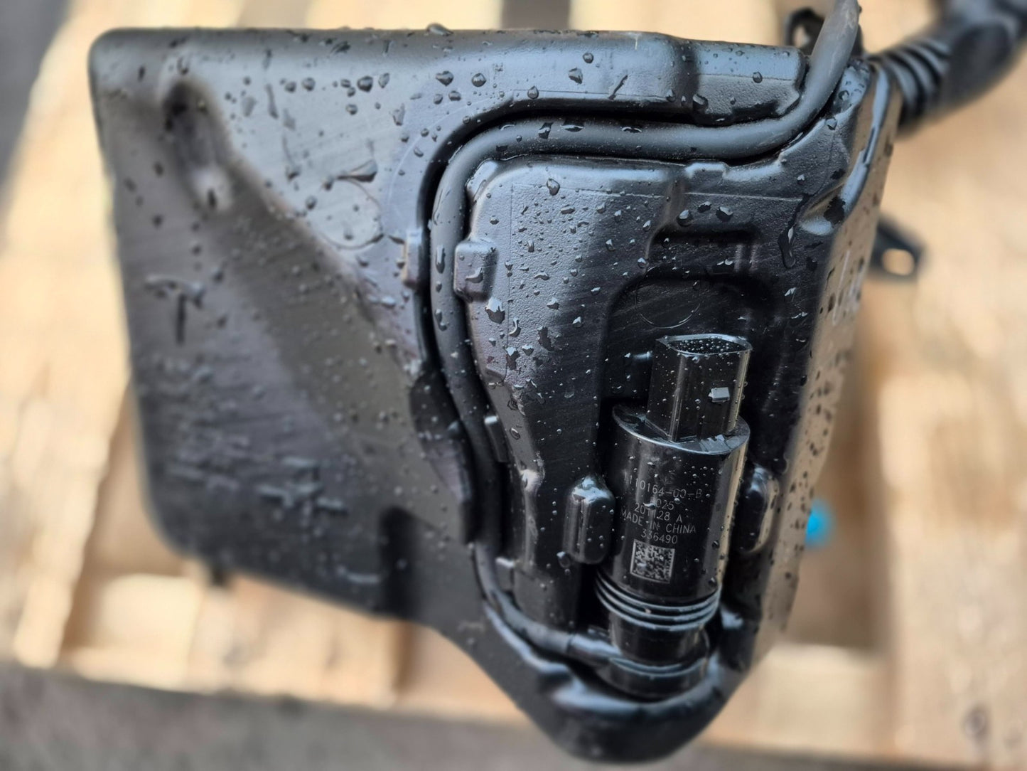 2021 Tesla Model 3  Windshield Washer Fluid Reservoir OEM