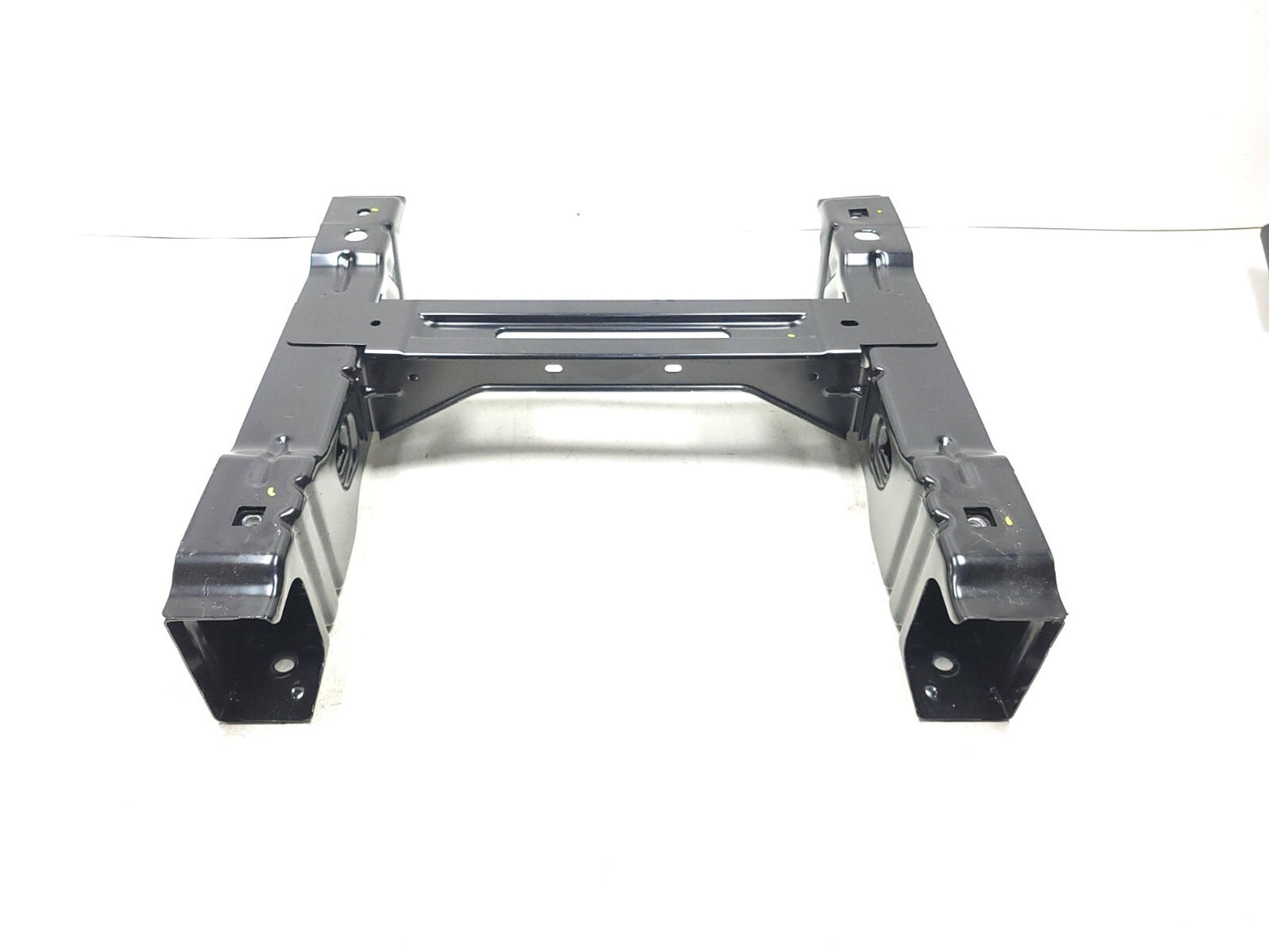 2017 - 2023 Alfa Romeo Stelvio Support Frame Seat Front Passenger Side Right OEM