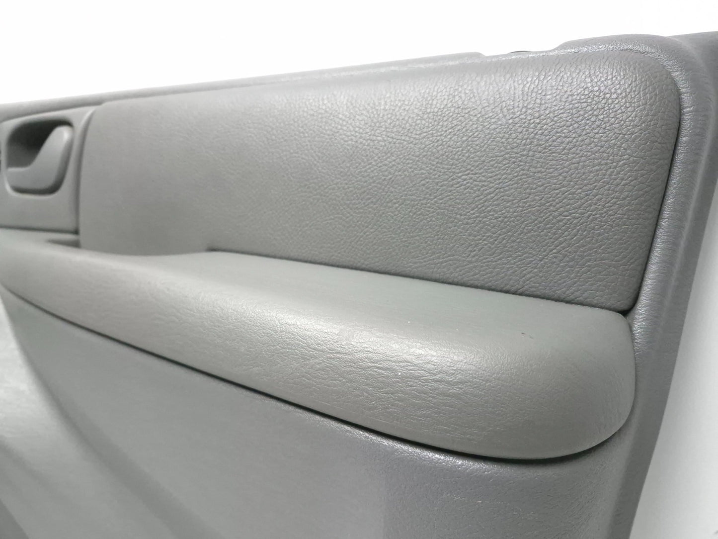 2005 Dodge Grand Caravan Door Panel Trim Front Right Passenger Side Oem✅