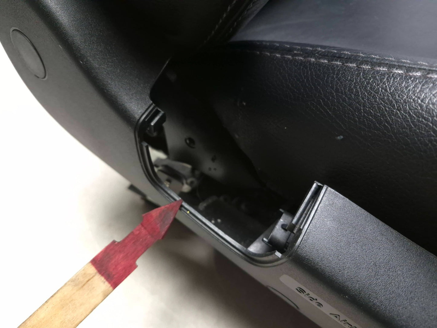 2007 Saab 9-5 Aero Front Passenger Armchair Bucket Seat OEM