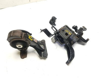 11-17 Lexus CT200h Engine Mount Left & Right Pair Oem✅