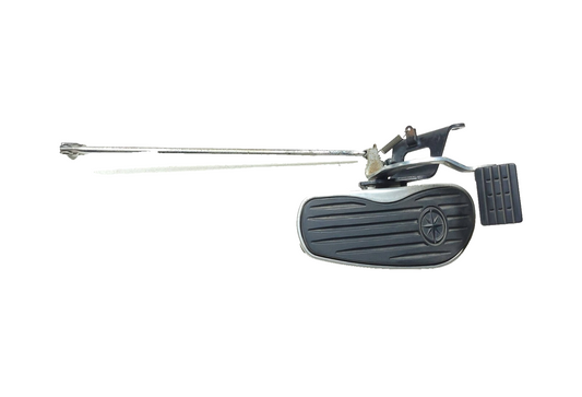 01 - 10 Yamaha V Star 650 Xvs650 Classic Front Right Floorboard & Brake Pedal