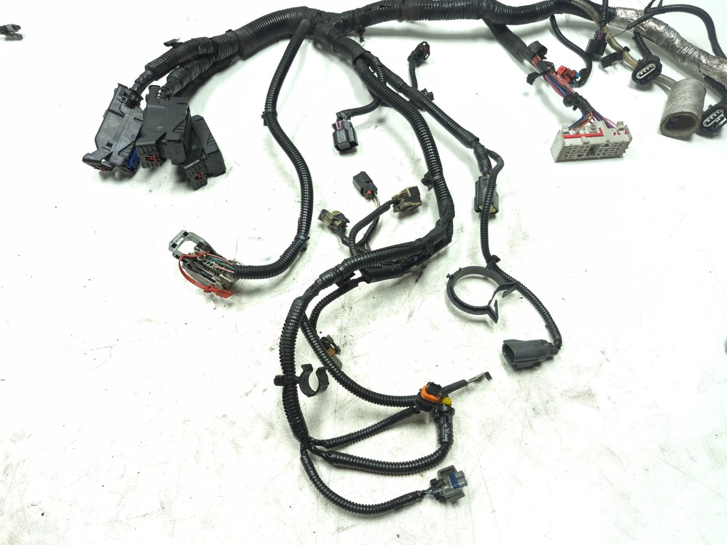2011 GMC Terrain 2.4l Engine Wire Harness OEM