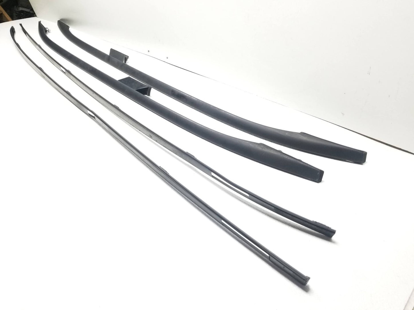 2007 Mercedes Ml500 W164 Roof Rack Rail & Molding Left & Right OEM
