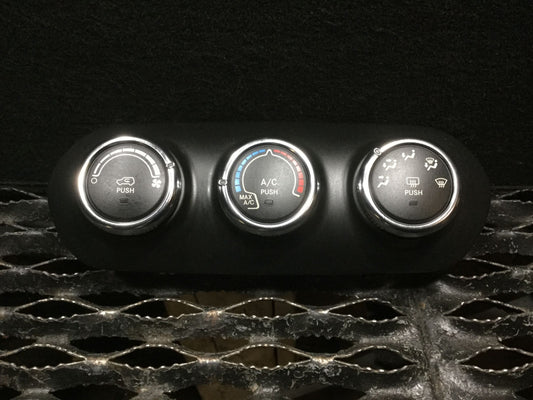 15 16 17 Jeep Renegade A/c Heater Climate Temperature Control OEM 7k Miles