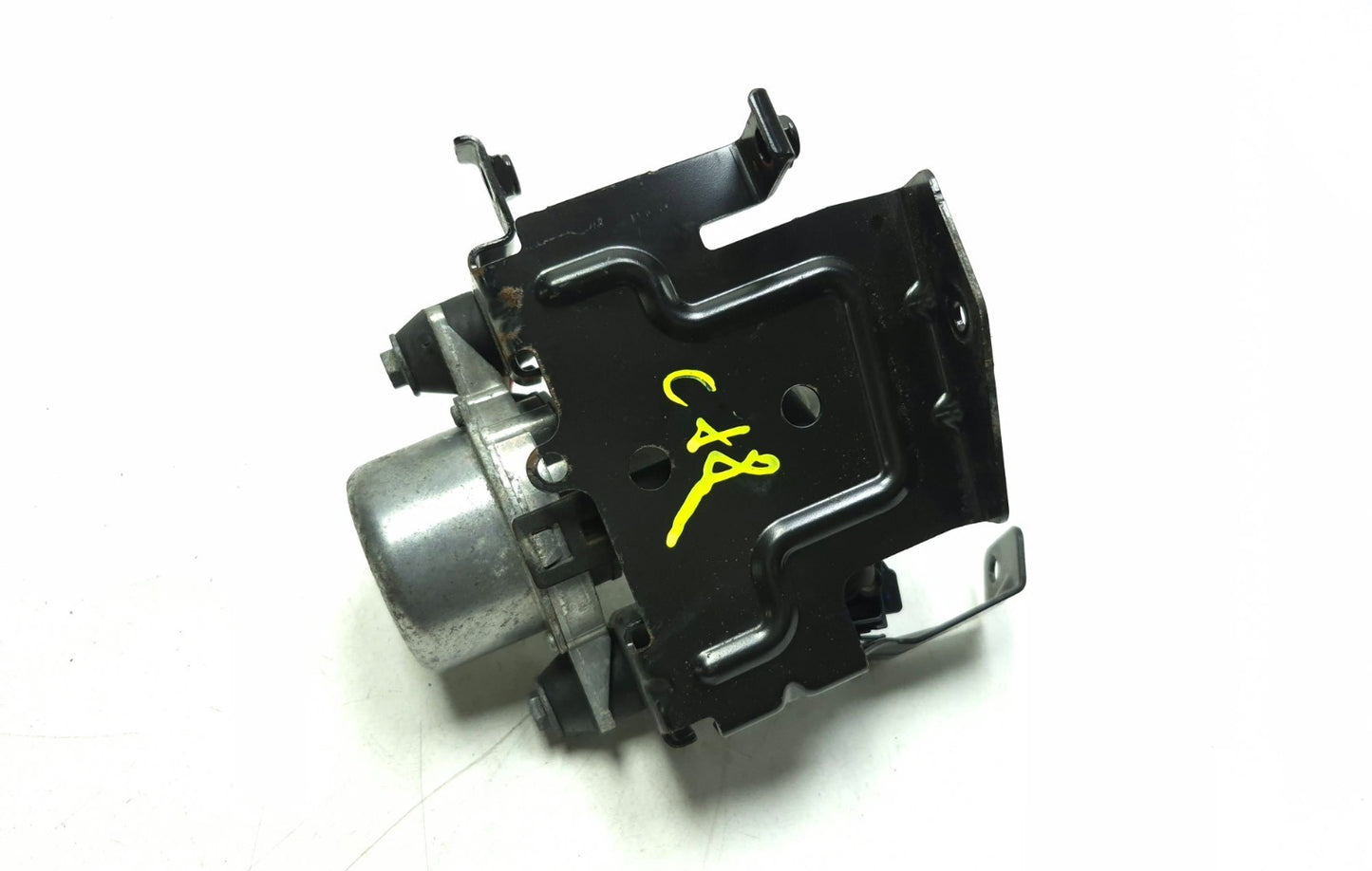 2012 Volvo C30 2.5l Air Brake Vacuum Pump OEM