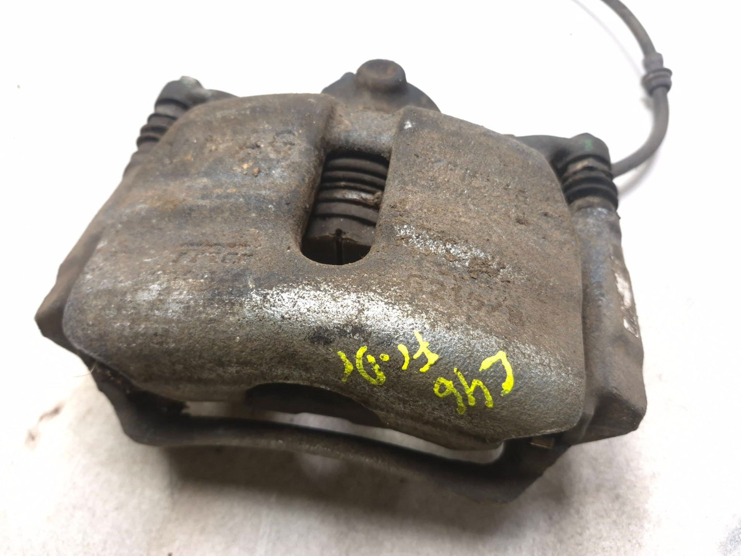 2015 Volkswagen Golf Tsi Brake Caliper Front Left & Right Pair OEM
