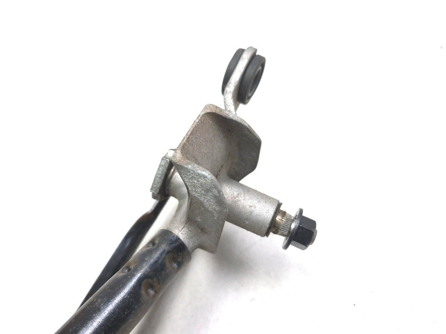 2019 Hyundai Kona Front Windshield Wiper Linkage W/ Motor OEM