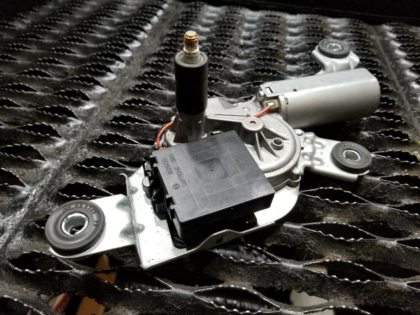 04 05 06 BMW X3 E83 Rear Wiper Motor OEM