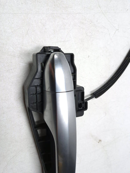 2014 Fiat 500l Exterior Door Handle Front Passenger Side Right OEM