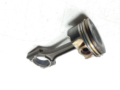2009 Audi A4 Quattro Piston W/ Connecting Rod 4pcs  2.0t OEM