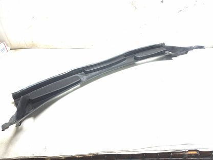 2016 Ford Transit Connect Front Windshield Cowl Grille Vent Panel Cover OEM