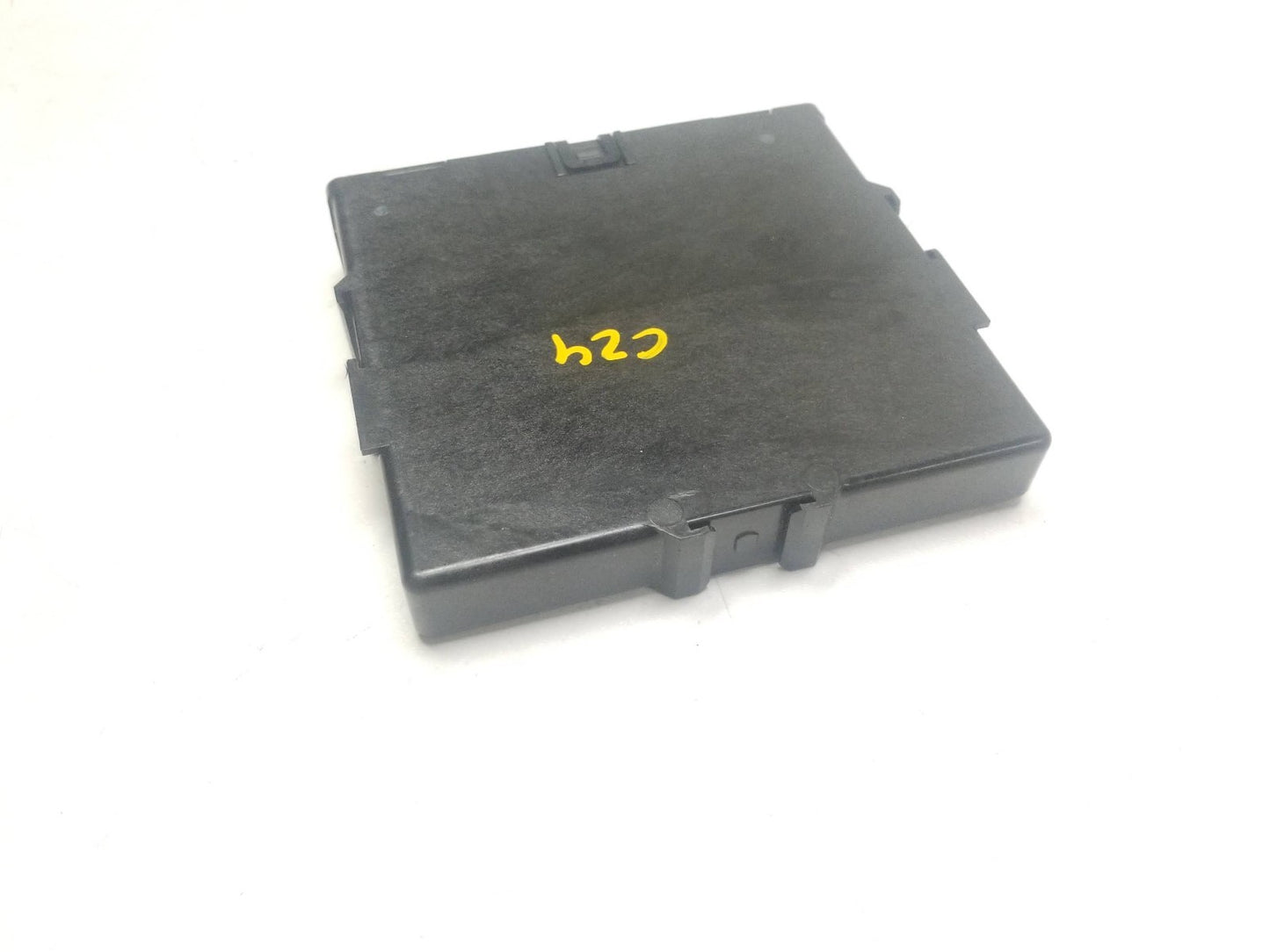 11-14 Lexus CT200h Batter Power Management Control Supply Ecm 89681-76061 OEM