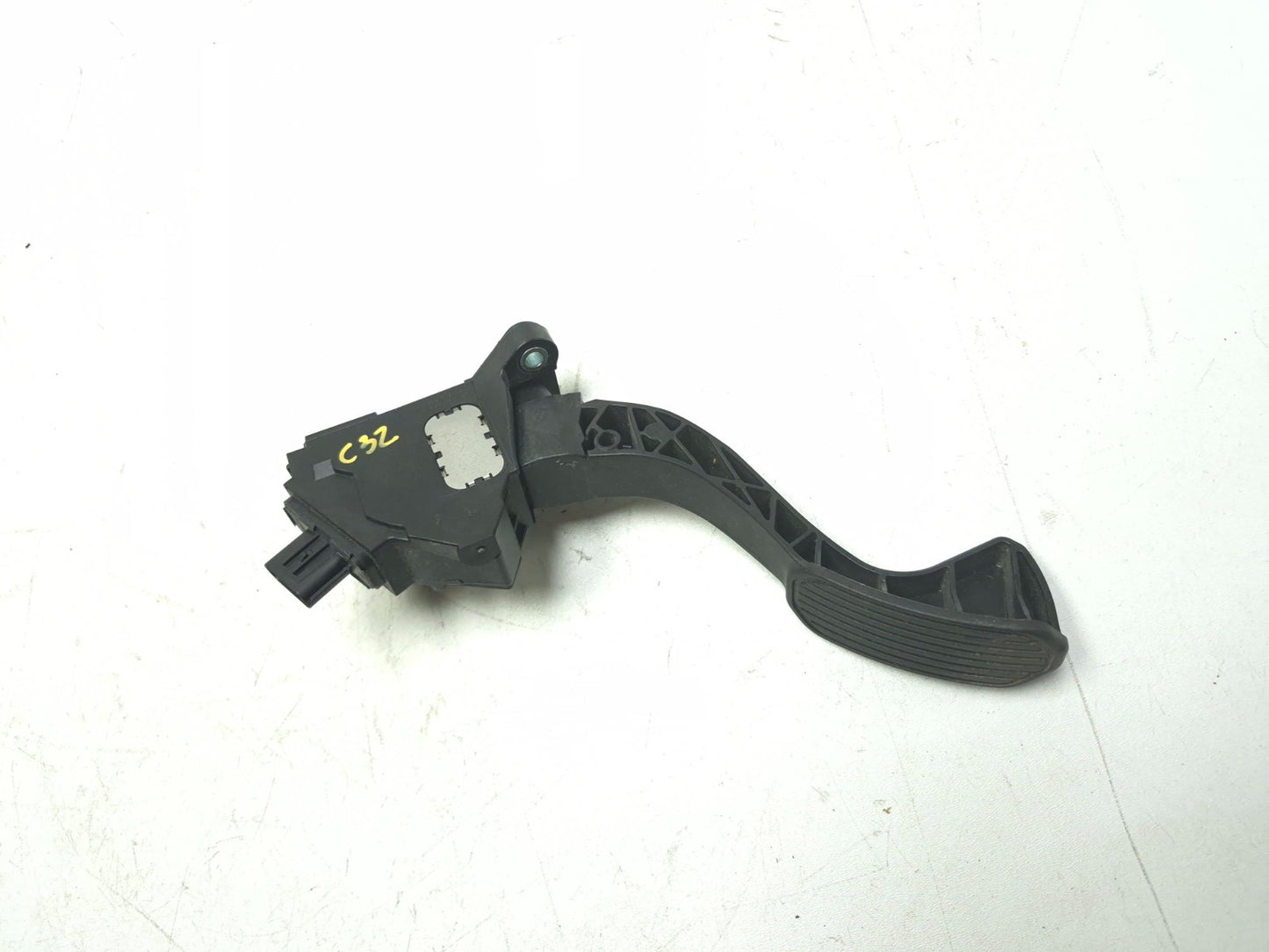 2018 Toyota Corolla Accelerator Pedal OEM