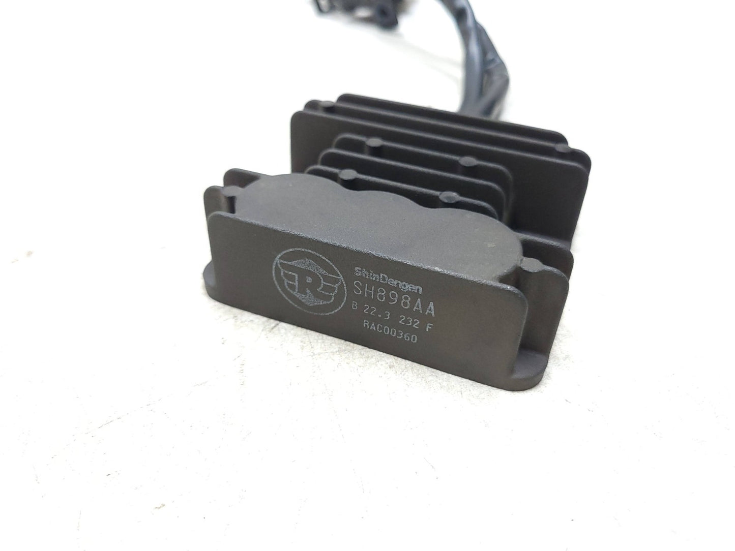 2022 - 2024 Royal Enfield Classic 350 Voltage Regulator Rectifier OEM