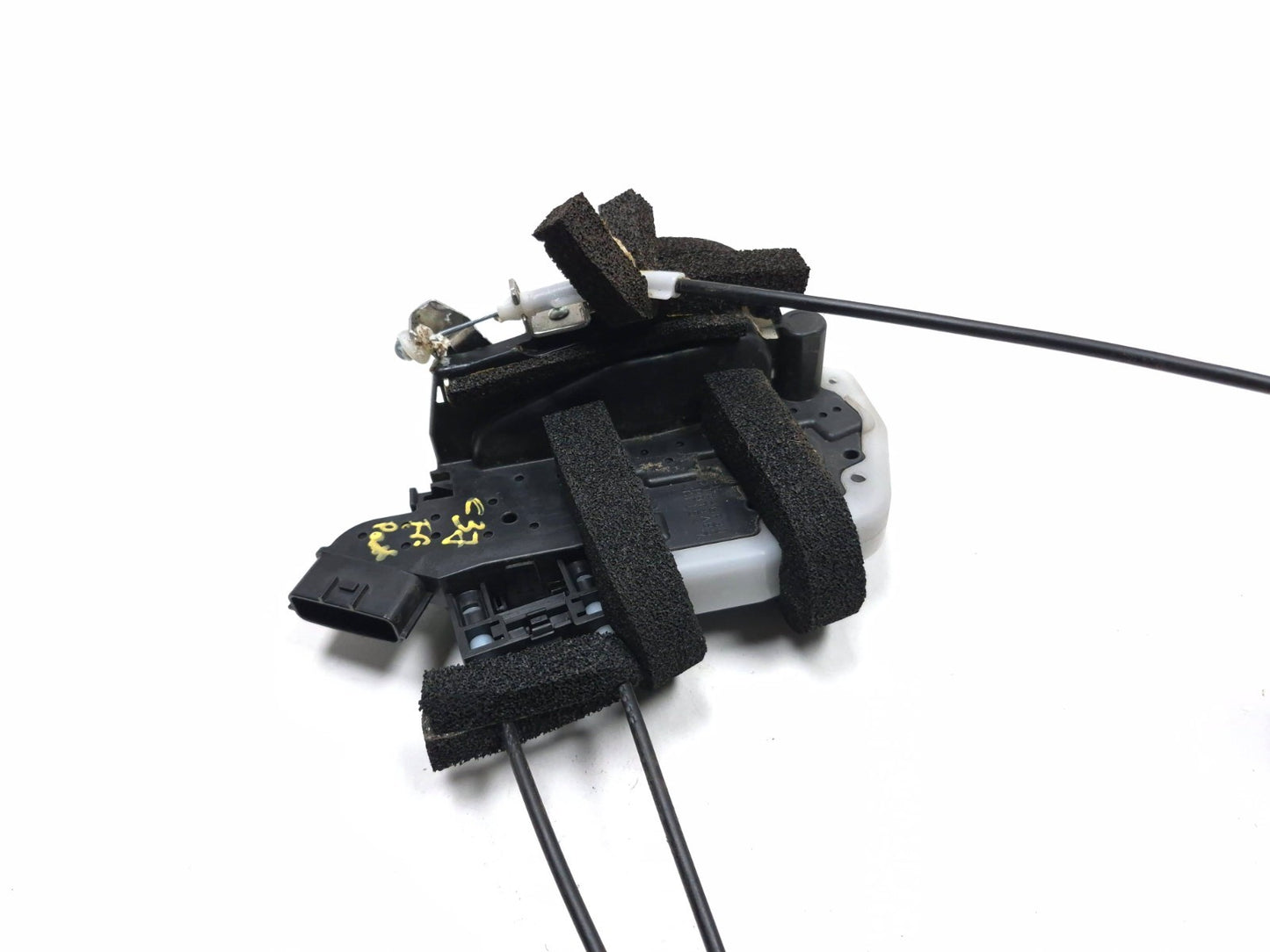 2011 Nissan Juke Door Lock Actuator Front Passenger Side Right OEM