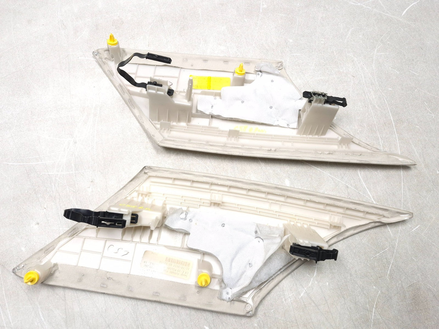 2018 Chrysler 300 Rear C Pillar Upper Cover Trim Left & Right OEM
