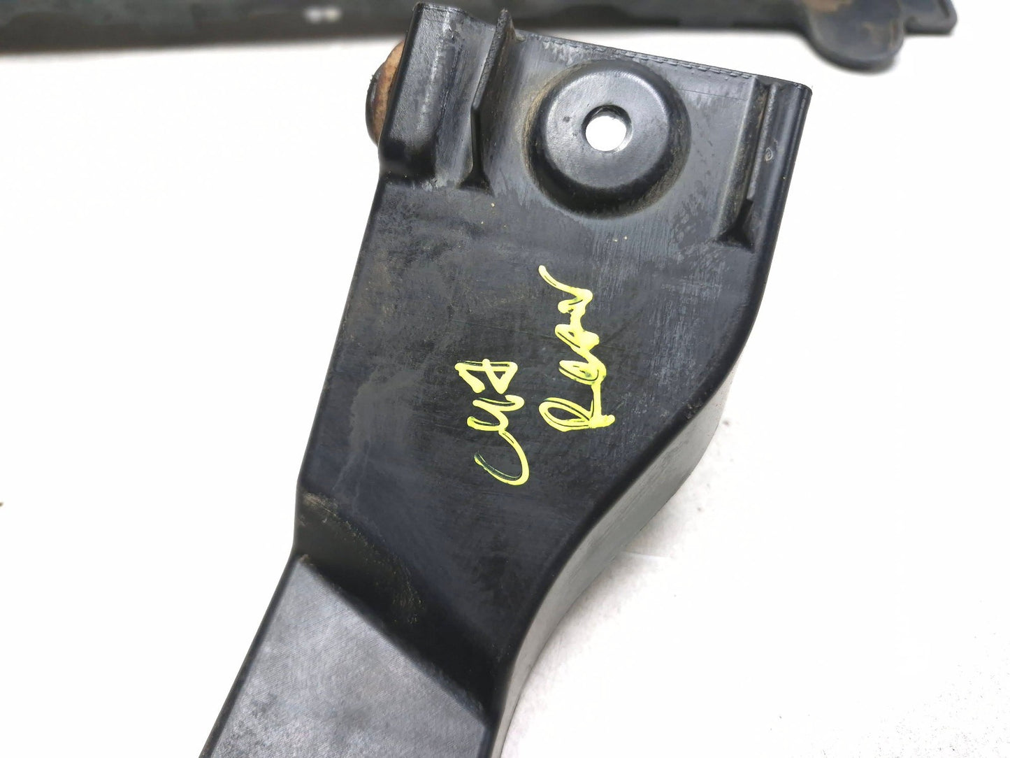 2013 Fiat 500 Turbo Rear Bumper Fascia Support Mount Bracket OEM