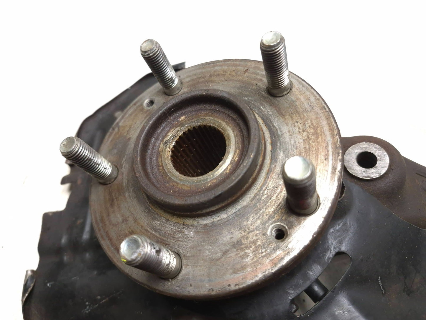 2009 Hyundai Sonata Front Spindle Knuckle Wheel Hub Passenger Side Right OEM