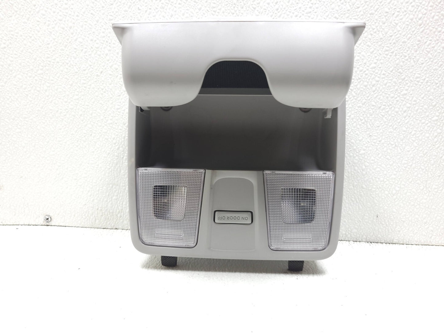 2016 Hyundai Elantra Overhead Console Dome Light Lamp OEM