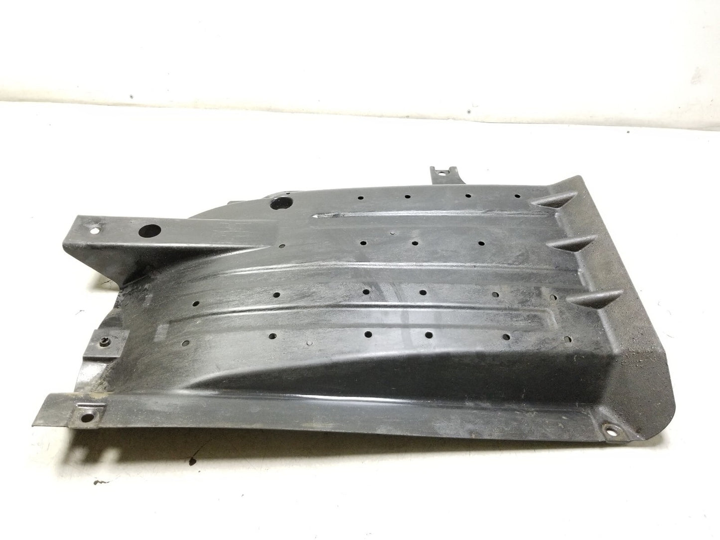 2011 - 2013 Kia Sportage Under Cover Splash Rear Passenger Side Right OEM