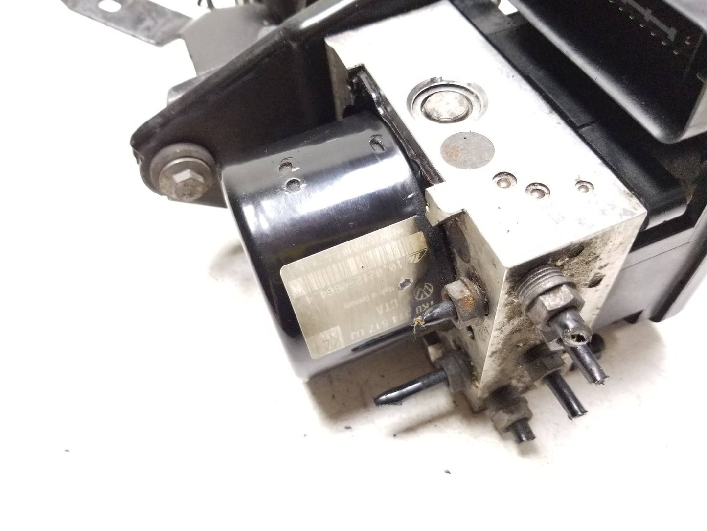 2012 - 2014 VW Golf GTI ABS Anti Lock Brake Pump OEM
