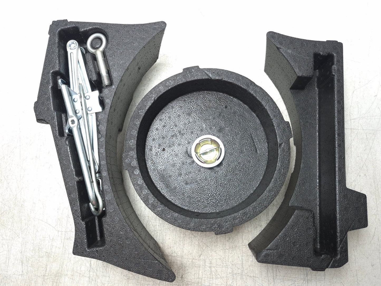 2012 Honda Cr-z Rear Trunk Spare Tire Tools Jack Tow Hook & Foam OEM