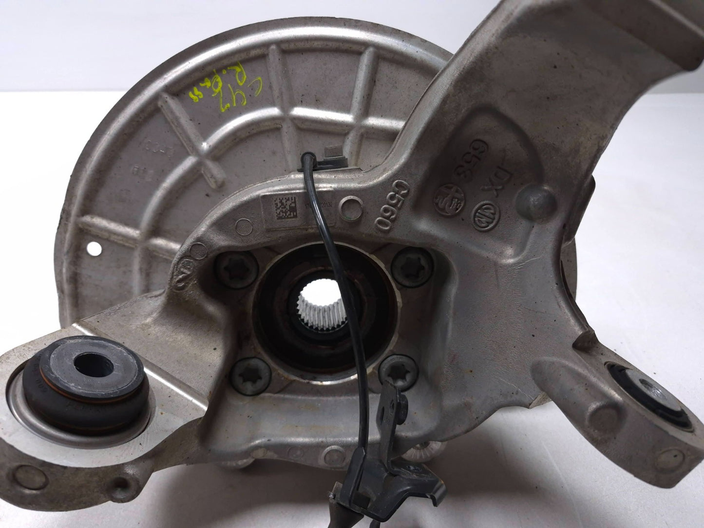 2024 Alfa Romeo Stelvio Wheel Spindle Knuckle Rear Passenger Side Right OEM