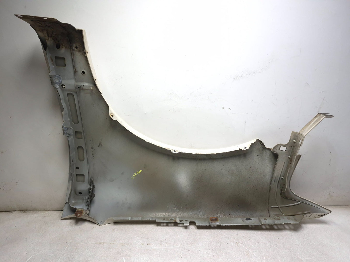 2008 Lincoln Navigator Front Fender Passenger Side Right OEM