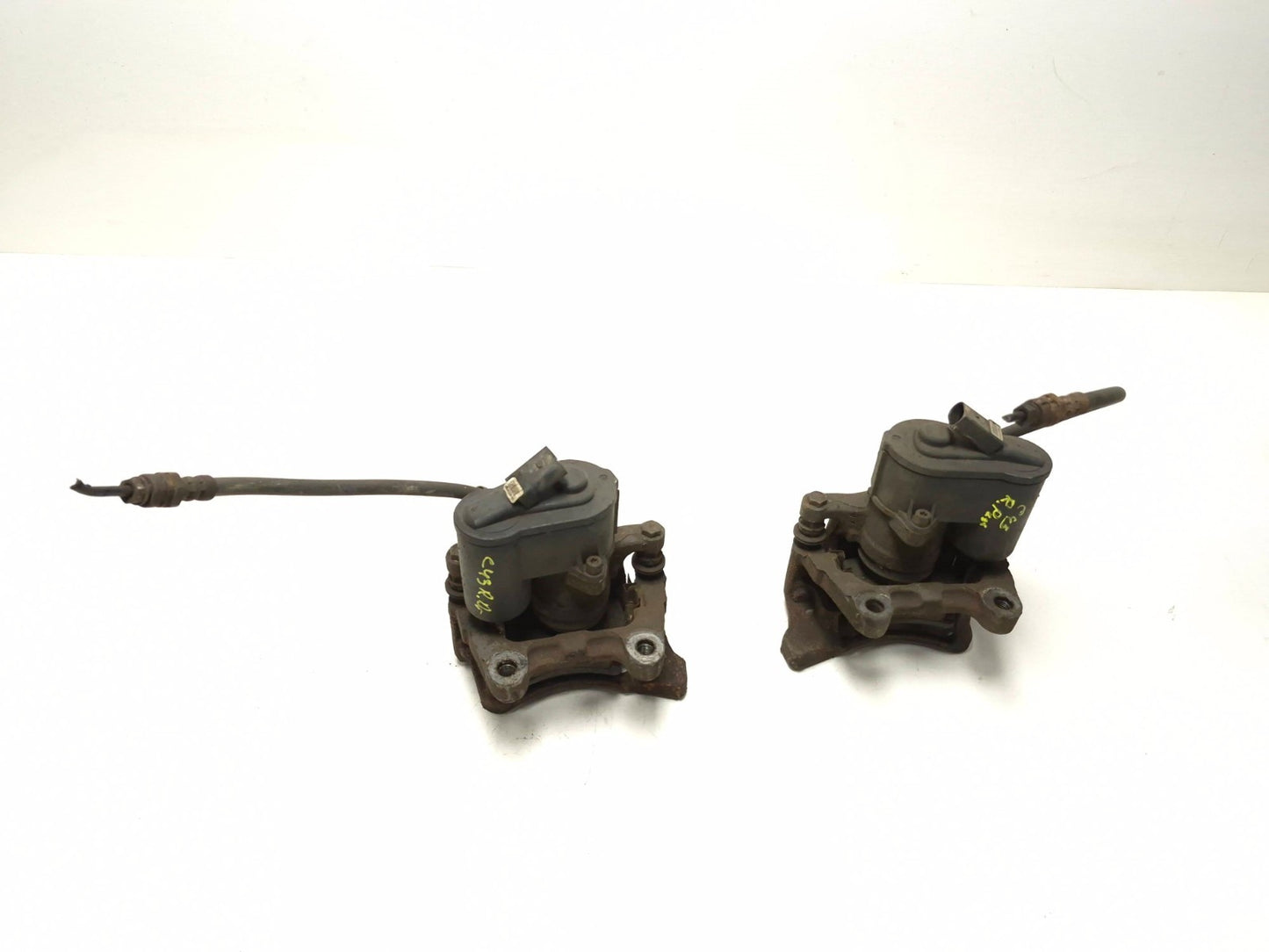 2011 Volkswagen Tiguan Rear Brake Caliper Left & Right Pair OEM