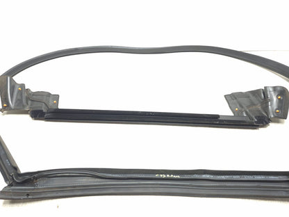2019 Tesla Model 3 Door Weatherstrip Rear Passenger Side Right OEM