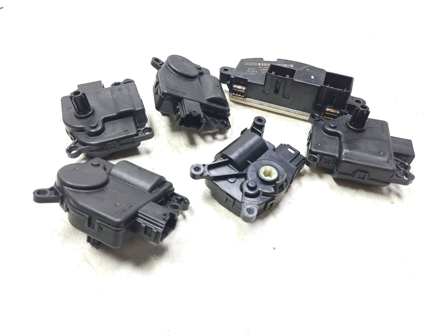 2016-2022 Dodge Durango A/c Heater Flap Servo Actuator Motor & Resistor 6pcs OEM