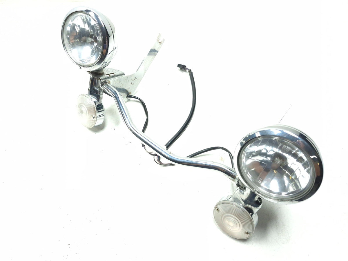 2004 Harley Davidson Touring Electra Glide Front Fog Light Bar Turn Signal OEM
