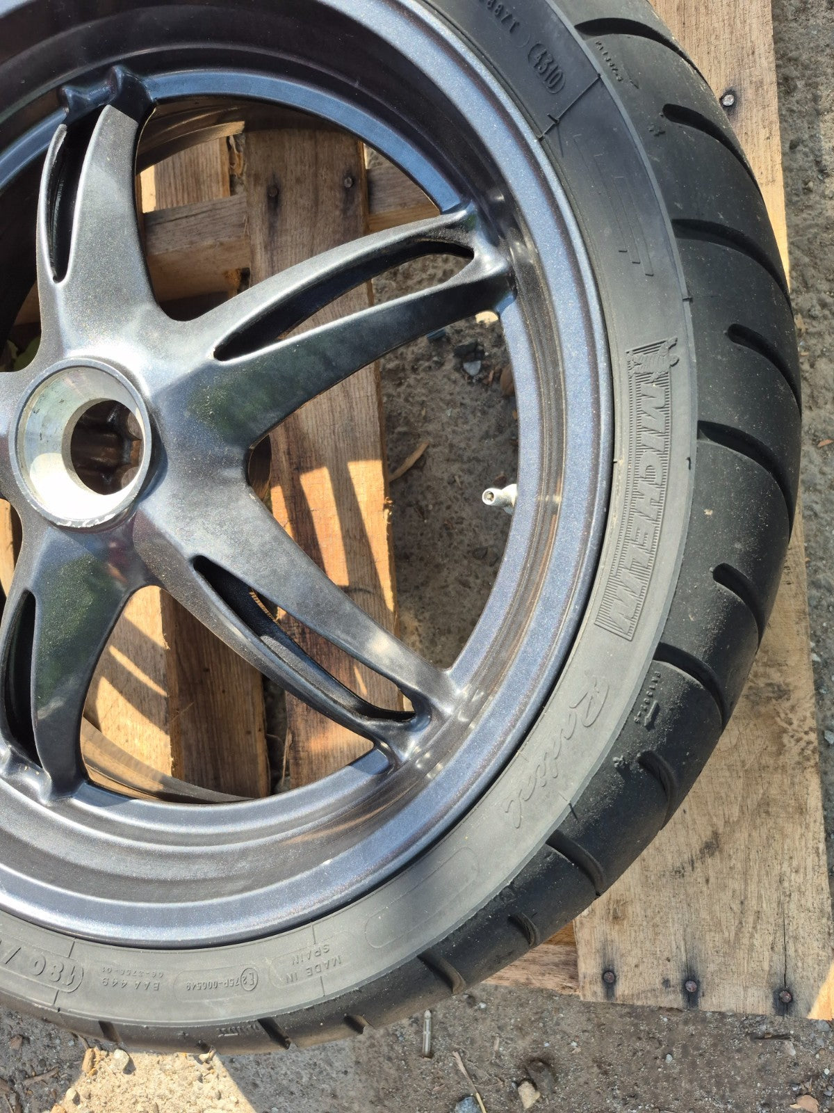 2008 Triumph Sprint St Wheel Rim & Tire Front & Rear *straight* OEM