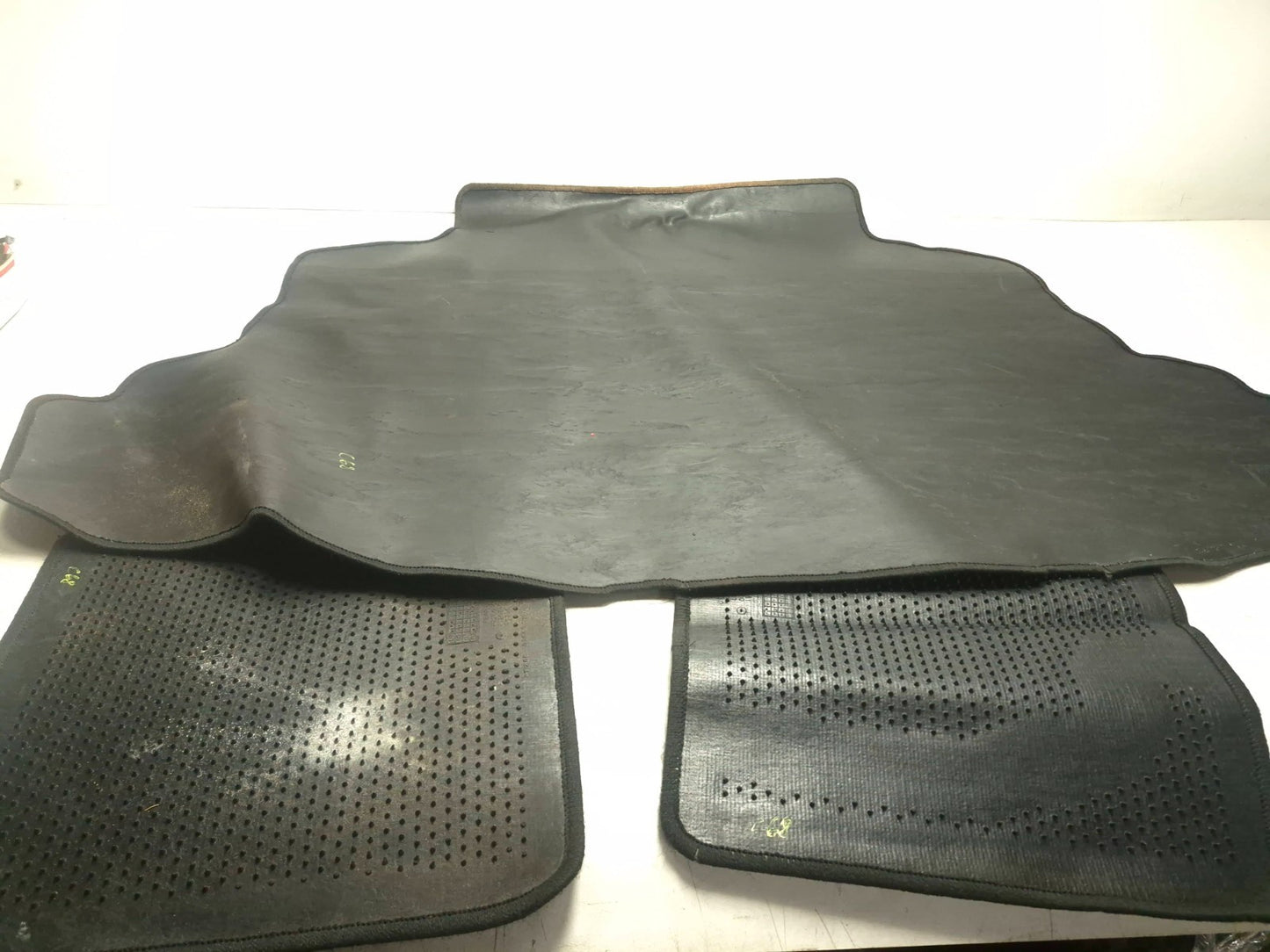 2007 Toyota Corolla Trunk Floor Carpet 3pcs OEM