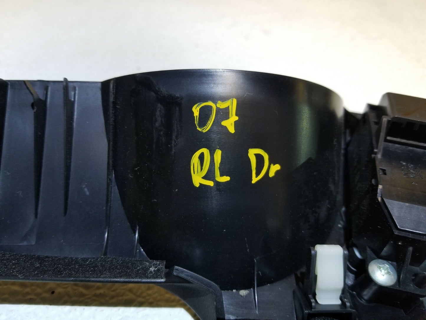 06 07 08 Acura Rl Dash Left Driver Side Knee Panel OEM