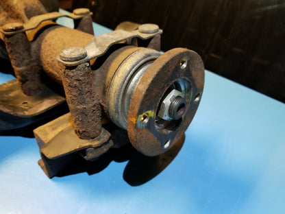 2010 Subaru Legacy 2.5l Rear Differntial Carrier OEM