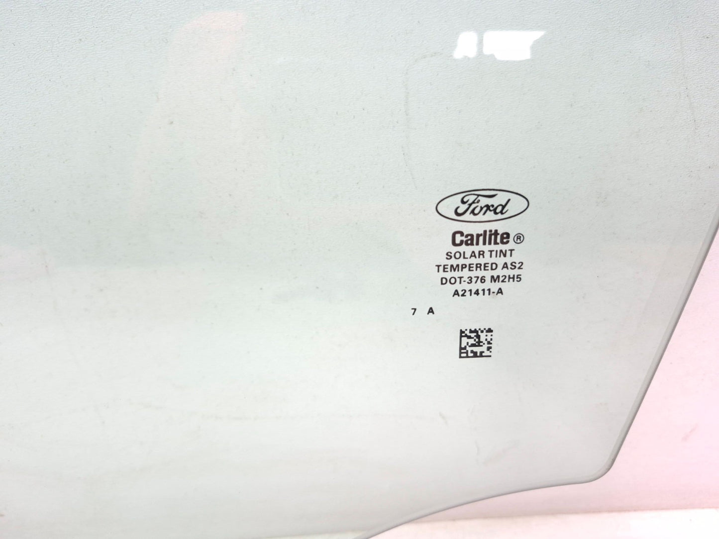 2017 Ford Focus St Front Door Window Glass Left Driver Side OEM